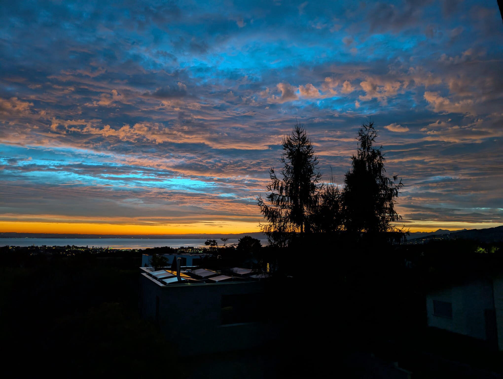 Sunrise Sunrise © 2026 by Aurèl L‘Homme (thierry_astronomy) is licensed under CC BY-SA 4.0